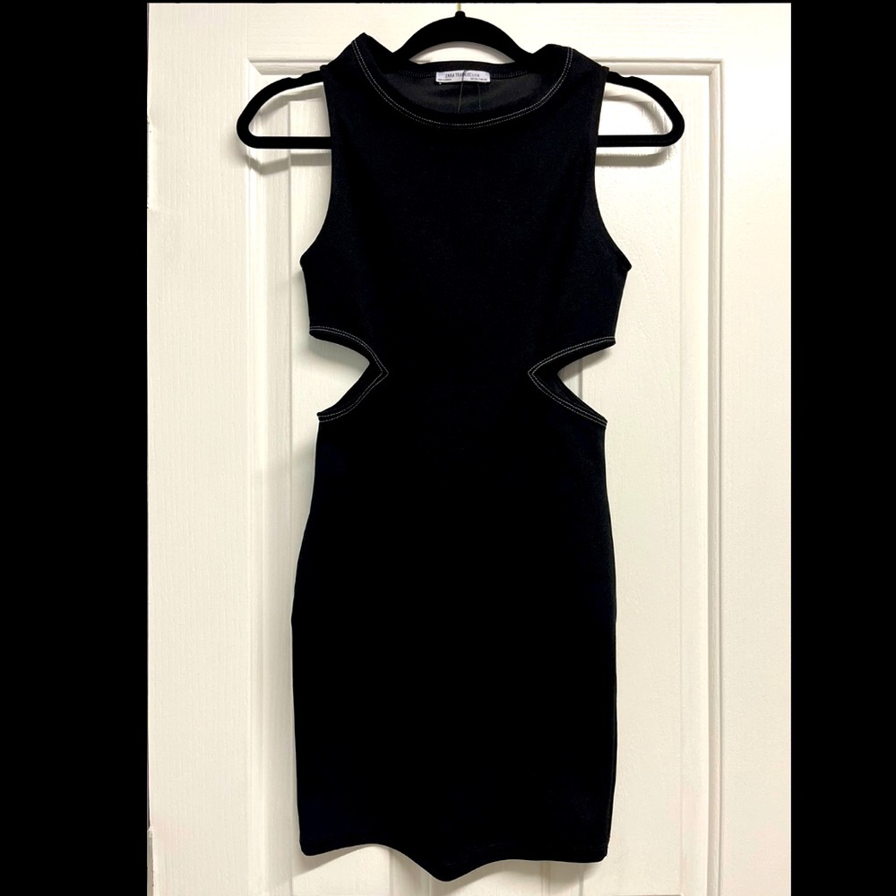 (NWOT) Zara Cut Out Dress